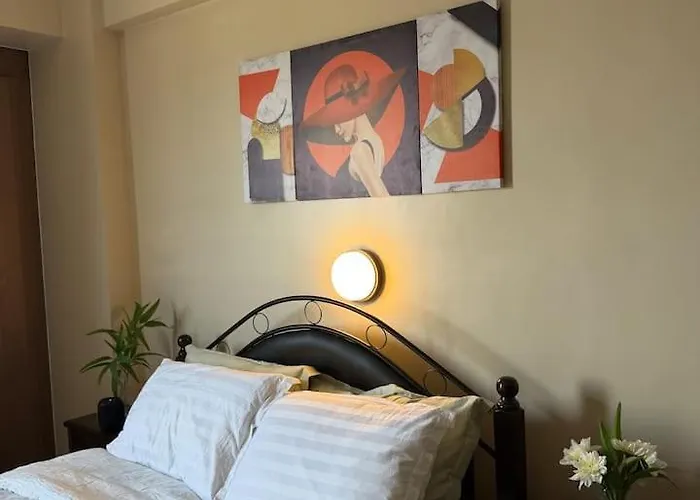 Runway Condotel And Staycation Apartahotel Manila